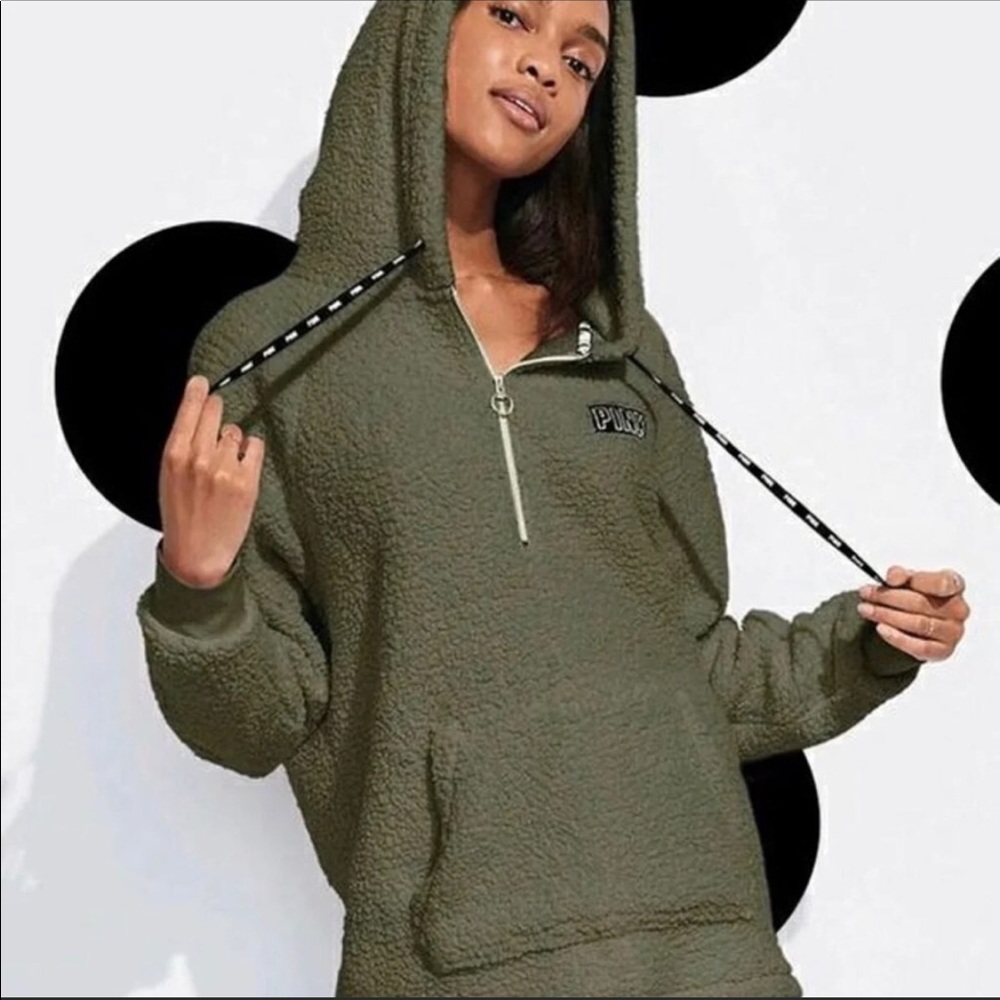 PINK VS Sherpa Hoodie NWT Women’s XS Olive Green